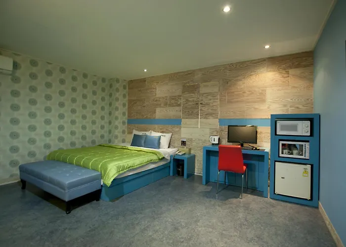 Max - Sasang Motel 2*